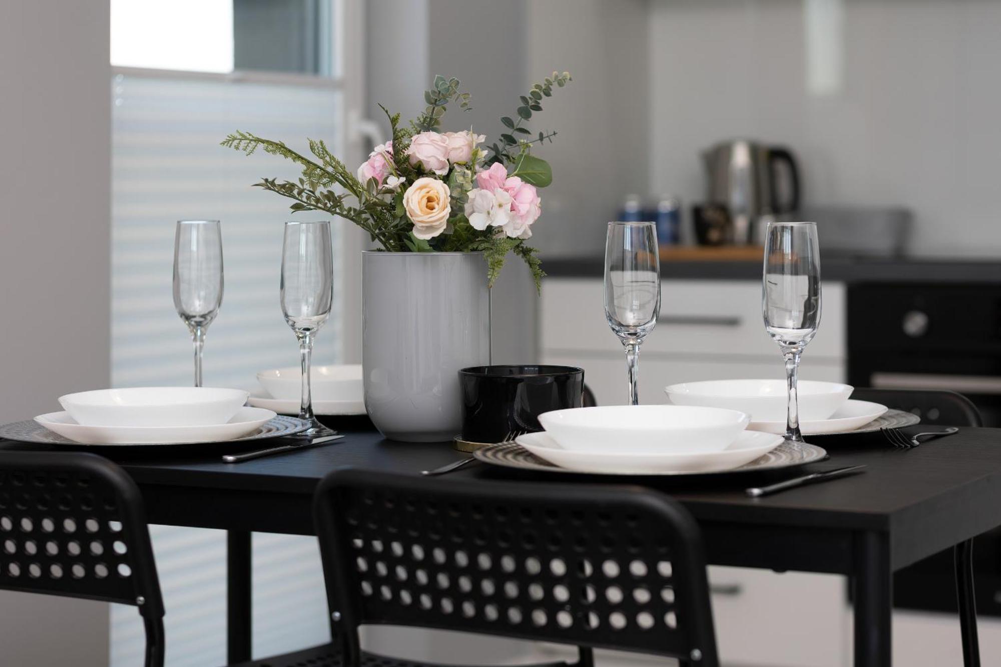 Podgorze Lipska Pet-Friendly Apartment With Balcony And Parking By Renters Prestige Krakau Buitenkant foto