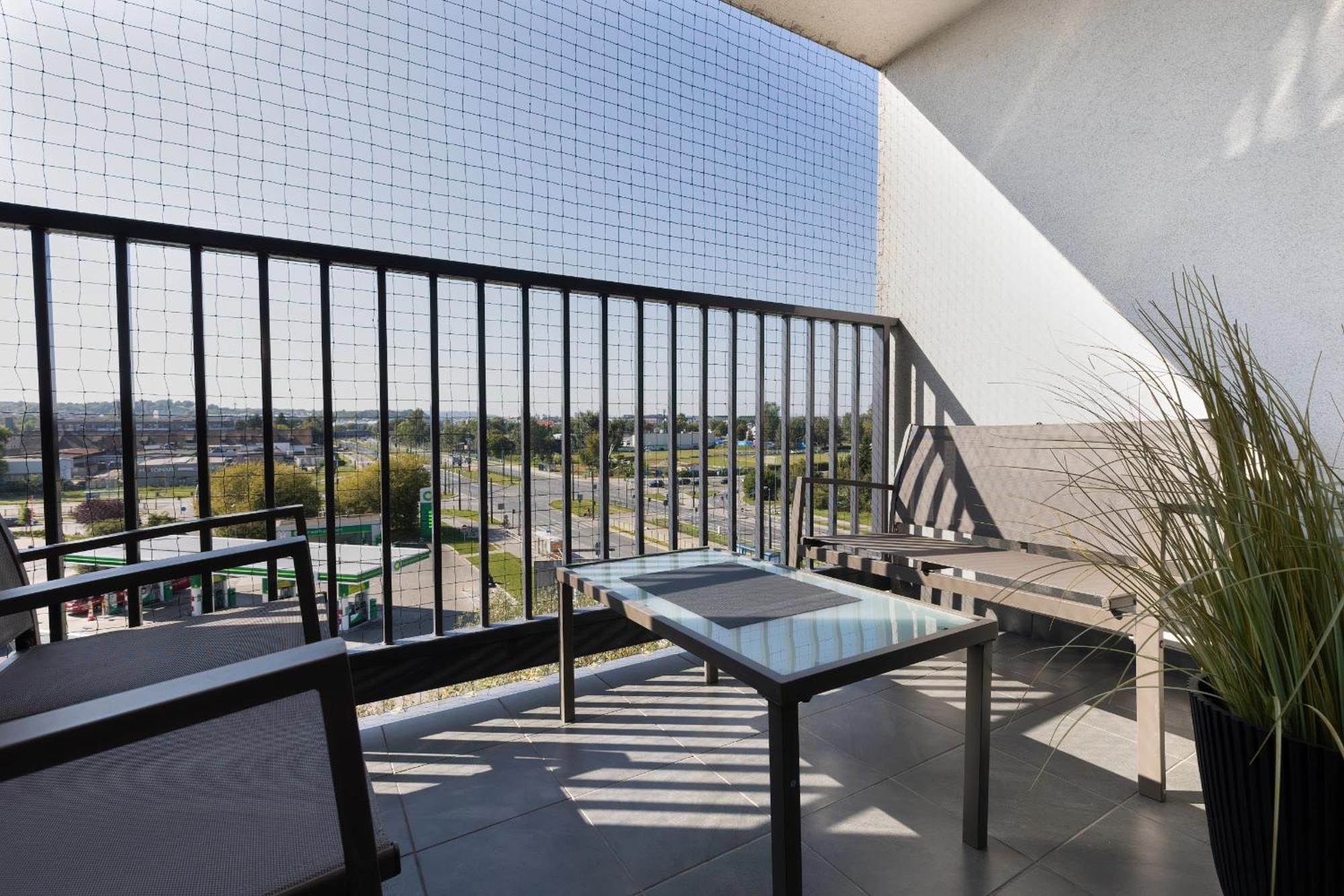 Podgorze Lipska Pet-Friendly Apartment With Balcony And Parking By Renters Prestige Krakau Buitenkant foto