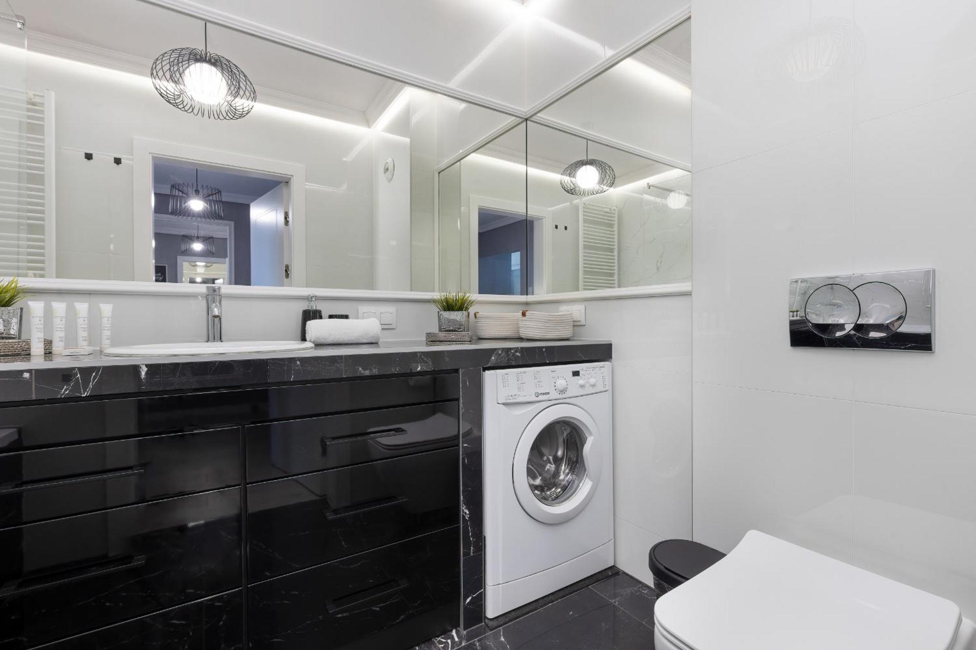 Podgorze Lipska Pet-Friendly Apartment With Balcony And Parking By Renters Prestige Krakau Buitenkant foto